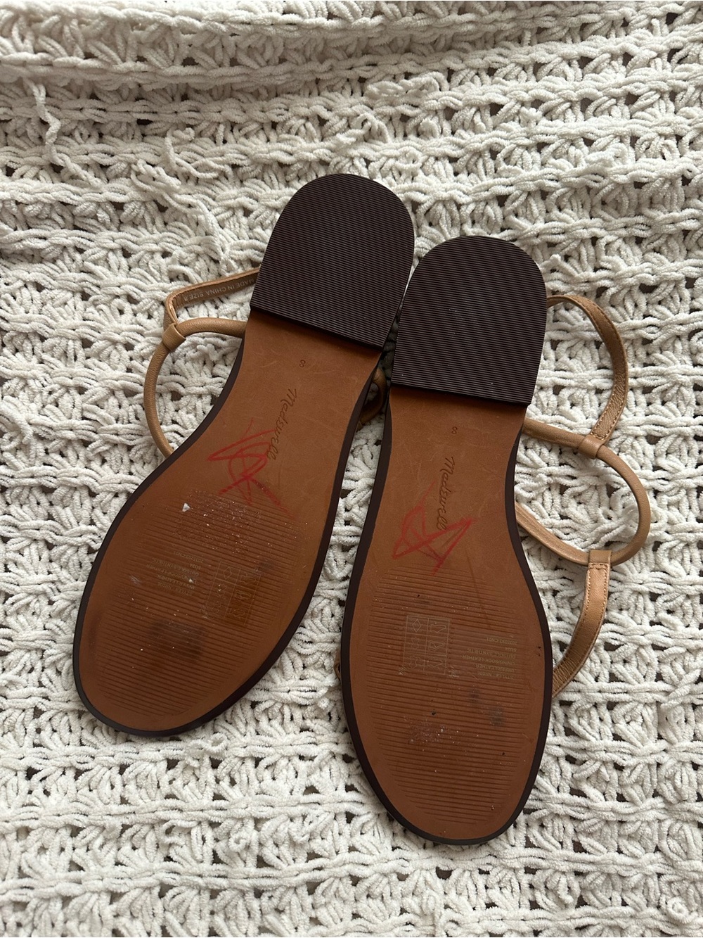 Madewell Women’s Tan Strappy Flat Sandals - Picture 3 of 3